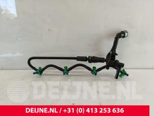 Ford Transit Connect Brandstof retourleiding O259273 foto 2