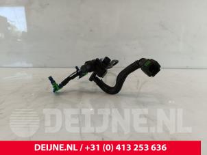Ford Transit Connect Brandstof retourleiding O259273 foto 3