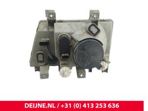 Mitsubishi Canter Headlight, right O259304 photo 3