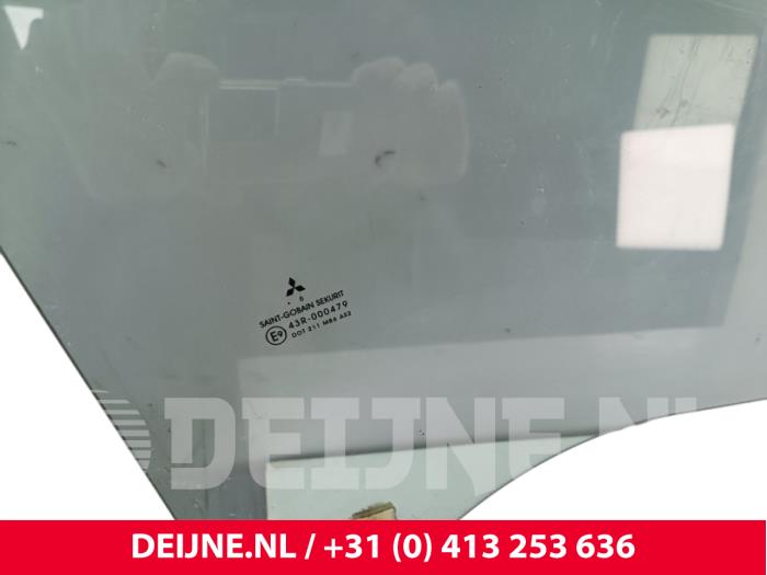 Mitsubishi Canter Türscheibe 2-türig rechts O259348