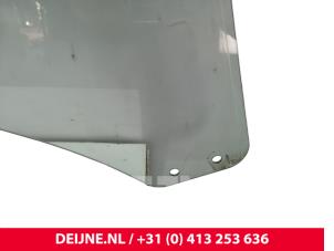 Mitsubishi Canter Door window 2-door, right O259348 photo 3