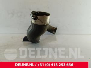 Volvo V40 Intercooler Buis O259499 foto 2