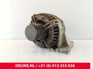Gebruikte Alternator Volvo S40 (VS) 2.0 16V Prijs € 50,00 Margeregeling aangeboden door van Deijne Onderdelen Uden B.V.