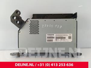 Volvo XC40 Radio versterker O259608 foto 2
