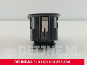 Porsche Taycan Schalter Heckklappe O259611 foto 3