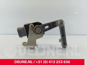 Volvo XC40 Xenon height adjustment O259631 photo 2