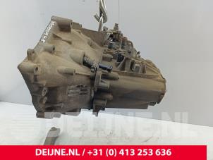 Peugeot Expert Gearbox O259791 photo 2