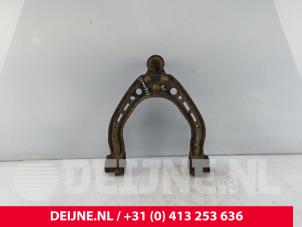 Tesla Model S Querlenker oben rechts vorne O259830 foto 2