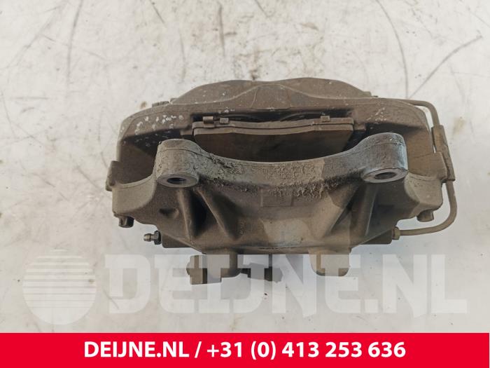 Tesla Model S Remklauw (Tang) links-voor O259867