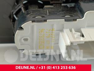 Peugeot Expert Electric window switch O259917 photo 3