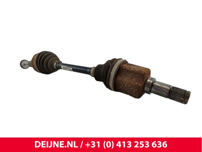 Volvo V70 Aandrijfas links-voor O260013