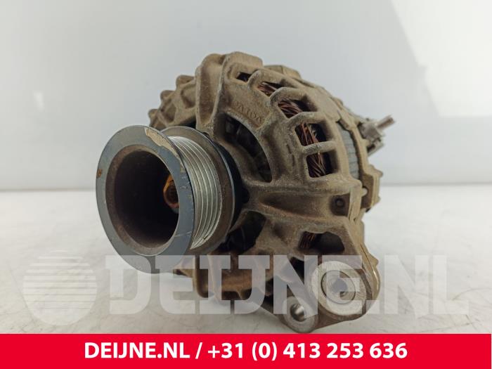 Gebruikte Dynamo Volvo V70 (BW) 2.0 D3 16V Prijs op aanvraag aangeboden door van Deijne Onderdelen Uden B.V.