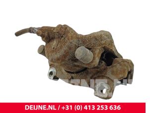 Volvo V70 Front brake calliper, left O260038 photo 3