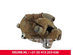 Volvo V70 Front brake calliper, right O260040 photo 2