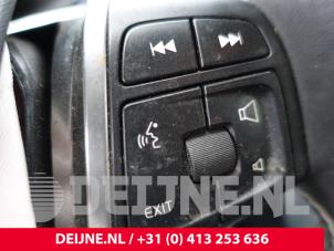 Volvo V70 Lenkrad O260047 foto 2