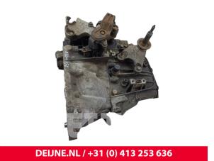 Peugeot Expert Getriebe O260078 foto 2
