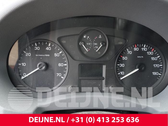 Peugeot Expert Tacho - Kombiinstrument KM O260114