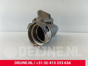 Gebruikte Intercooler Slang Volvo V40 (MV) 1.5 T3 16V Geartronic Prijs € 25,00 Margeregeling aangeboden door van Deijne Onderdelen Uden B.V.