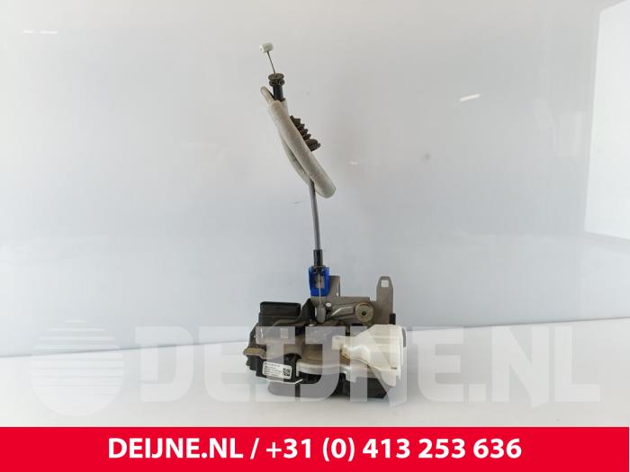 Lynk & Co 01 Deurslot Mechaniek 4Deurs rechts-achter O260156