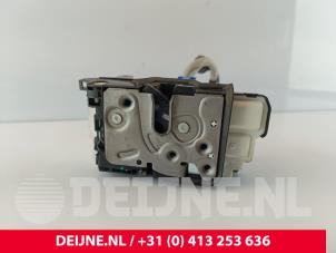 Lynk & Co 01 Türschlossmechanik 4-türig rechts hinten O260156 foto 3