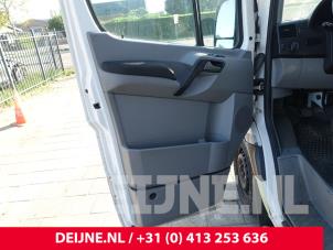 Volkswagen Crafter Door 2-door, left O260197 photo 2