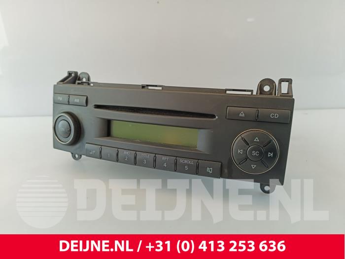 Volkswagen Crafter Radio O260199
