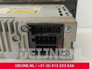 Volkswagen Crafter Radio O260199 foto 3