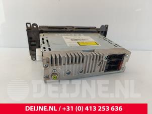 Volkswagen Crafter Radio O260199 foto 2
