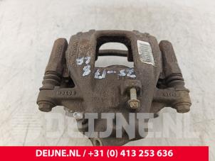 Volkswagen Crafter Bremszange links hinten O260200 foto 3