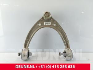 Porsche Taycan Draagarm Boven links-voor O260248 foto 2