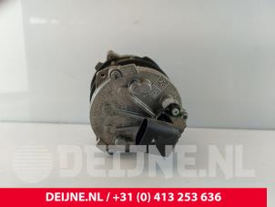 Porsche Taycan Extra waterpomp O260305 foto 3