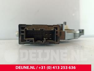Volvo XC40 Raammotor Portier O260306 foto 3