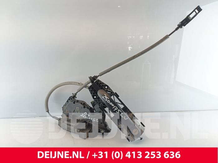 Volkswagen Caddy Deurslot Mechaniek 2Deurs links O260309