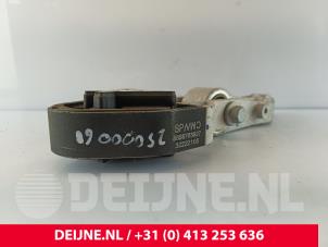 Gebruikte Motorrubber Lynk &amp; Co 01 1.5 PHEV Prijs € 30,25 Inclusief btw aangeboden door van Deijne Onderdelen Uden B.V.