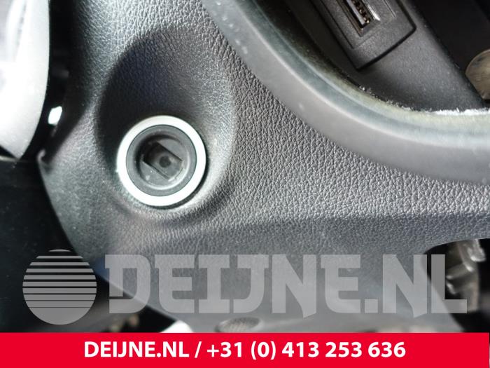 Mercedes Vito Ignition lock + key O260424