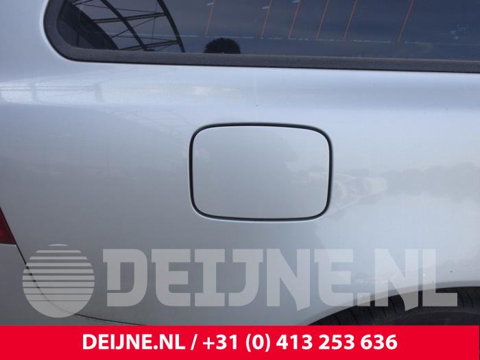 Volvo V50 Tank cap cover O260495