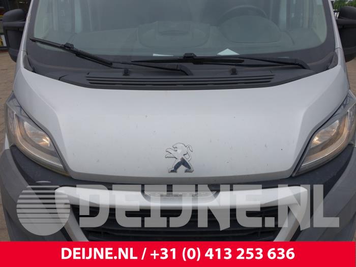 Peugeot Boxer Bonnet O260521
