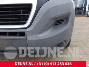 Peugeot Boxer Bumperhoek links-voor O260522 foto 2