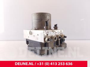 Volvo XC40 ABS Pumpe O260579 foto 3