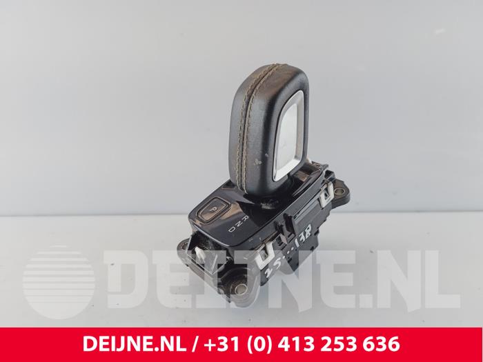 Volvo XC40 Gear stick O260618