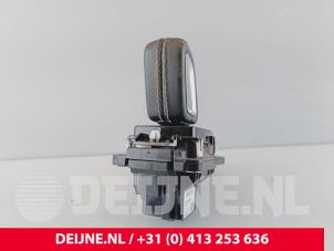 Volvo XC40 Versnellingspook O260618 foto 3