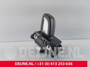 Volvo XC40 Versnellingspook O260618 foto 2