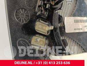 Volvo V40 Spiegelglas links O260658 foto 3