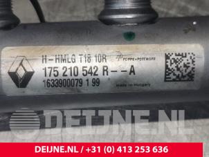 Opel Vivaro Einspritzdüse (Einspritzer) O260676 foto 4
