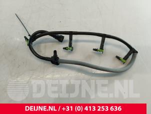 Gebruikte Brandstof retourleiding Ford Transit 2.2 TDCi 16V Prijs € 48,40 Inclusief btw aangeboden door van Deijne Onderdelen Uden B.V.