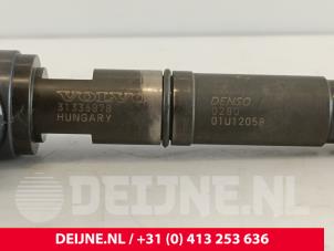 Volvo V40 Einspritzdüse (Diesel) O260698 foto 4