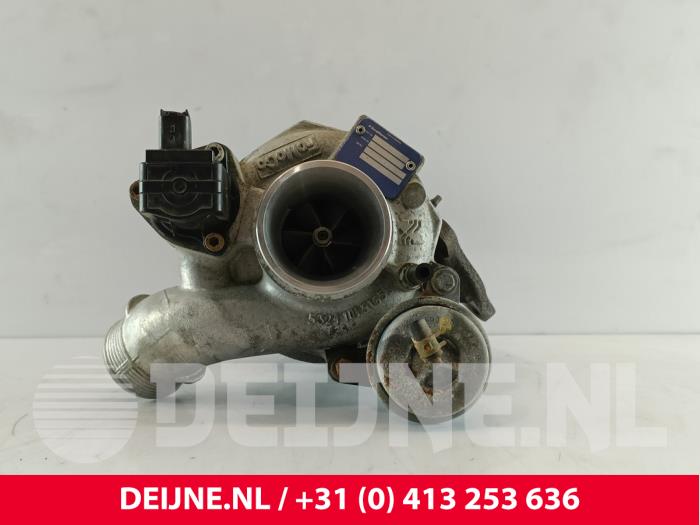 Gebruikte G-lader Volvo XC70 (BZ) 3.0 T6 24V AWD Prijs € 550,00 Margeregeling aangeboden door van Deijne Onderdelen Uden B.V.