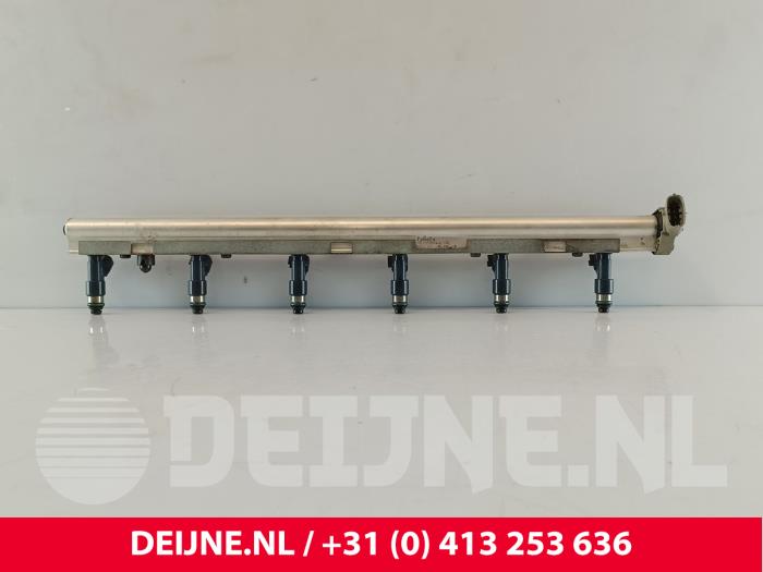 Gebruikte Common rail (Injectie) Volvo XC70 (BZ) 3.0 T6 24V AWD Prijs € 140,00 Margeregeling aangeboden door van Deijne Onderdelen Uden B.V.