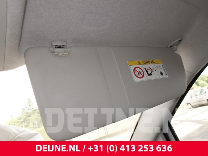 Mercedes Vito Sun visor O260789