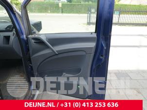 Mercedes Vito Portier 2Deurs rechts O260878 foto 3